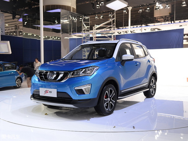 長(zhǎng)安乘用車(chē)2016款長(zhǎng)安CS15