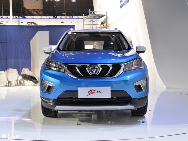 長(zhǎng)安乘用車(chē)2016款長(zhǎng)安CS15