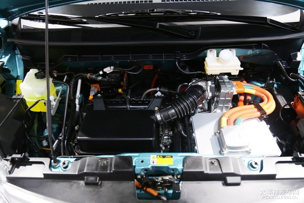 比亞迪“商”七座MPV