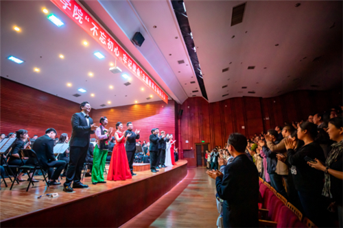 ˹W(xu)Ժekӛʹ}(zhun)(chng)(l)(hu)