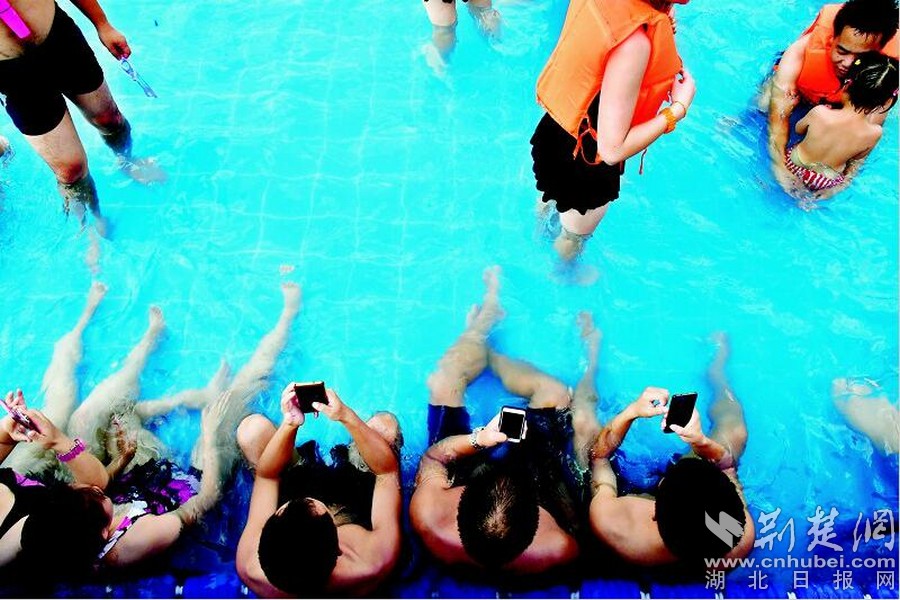 ڱ̲ʎһ(du)ڵ^f˕r(sh)˿Բx_Լ֙C(j)Ӿ^Hˮ@|Lϡһ߅ˮһ߅ˢ֙C(j)һ؄eL(fng)(dng)Ȼo֙C(j)ҲˡӾ¡͸ķˮ֙C(j)ס@ǝģ߅вˮ£֙C(j)ҲcԼӰxD飺DӾһǣSˮ֙C(j)