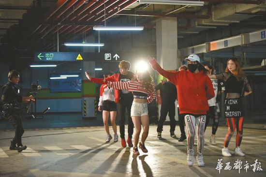 126ɶд·ĳ֘ҹ12c^(x)߀ڵ܇Ĕz