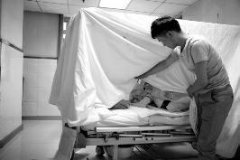 6歲女童全身70%燙傷“媽媽,我不想死”