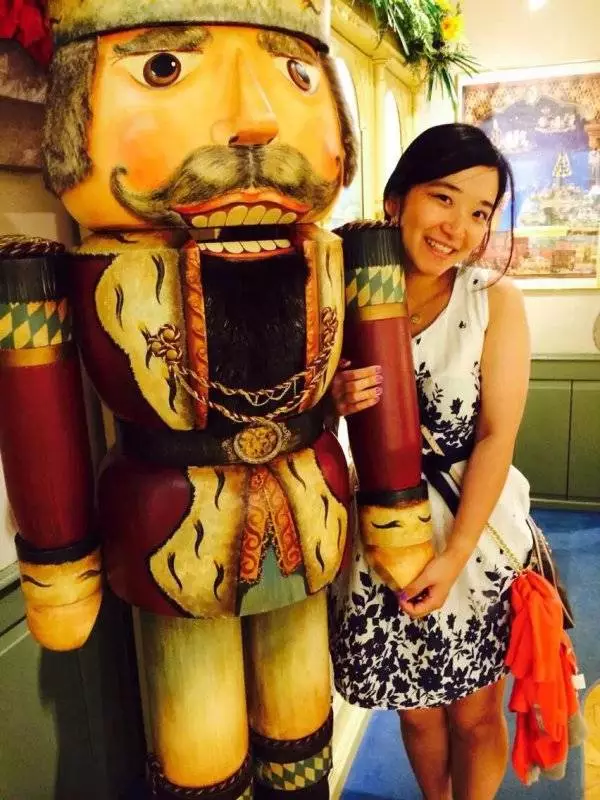 美女大學(xué)生“出租”自己當(dāng)陪游 要求對方必須有趣