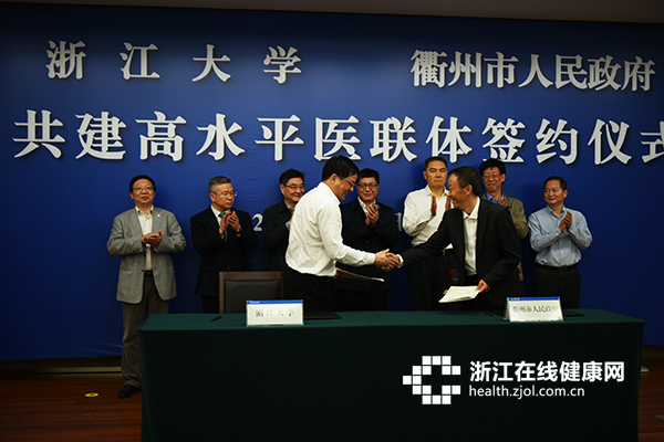 7663610_855673.jpg 7663610_855673.jpg